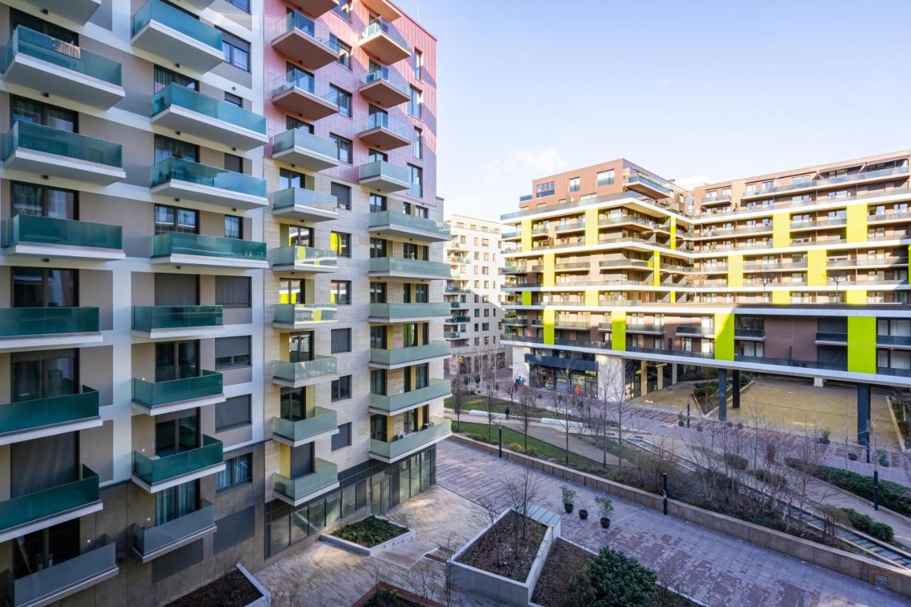 Grand Corvin Studio With Balcony Budapeşte Dış mekan fotoğraf