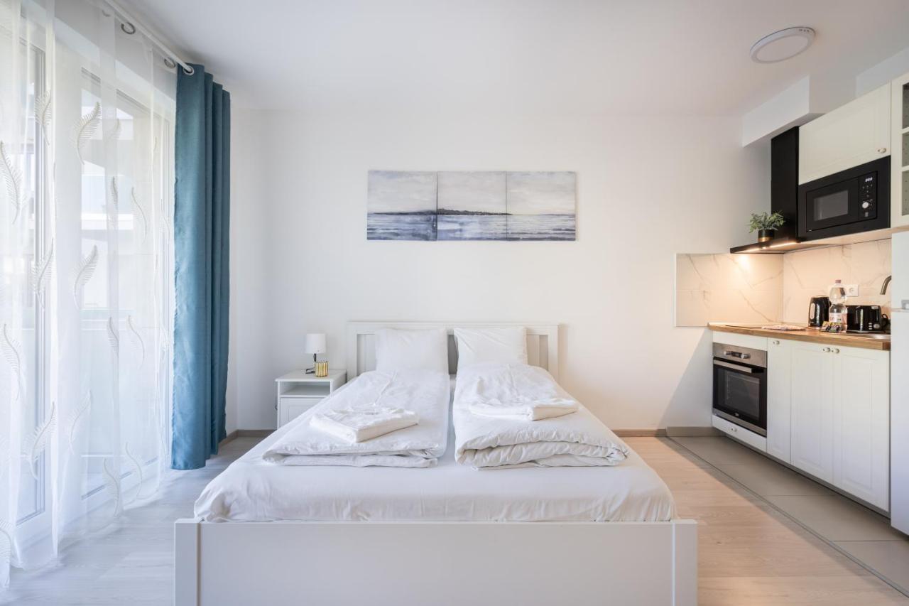Grand Corvin Studio With Balcony Budapeşte Dış mekan fotoğraf