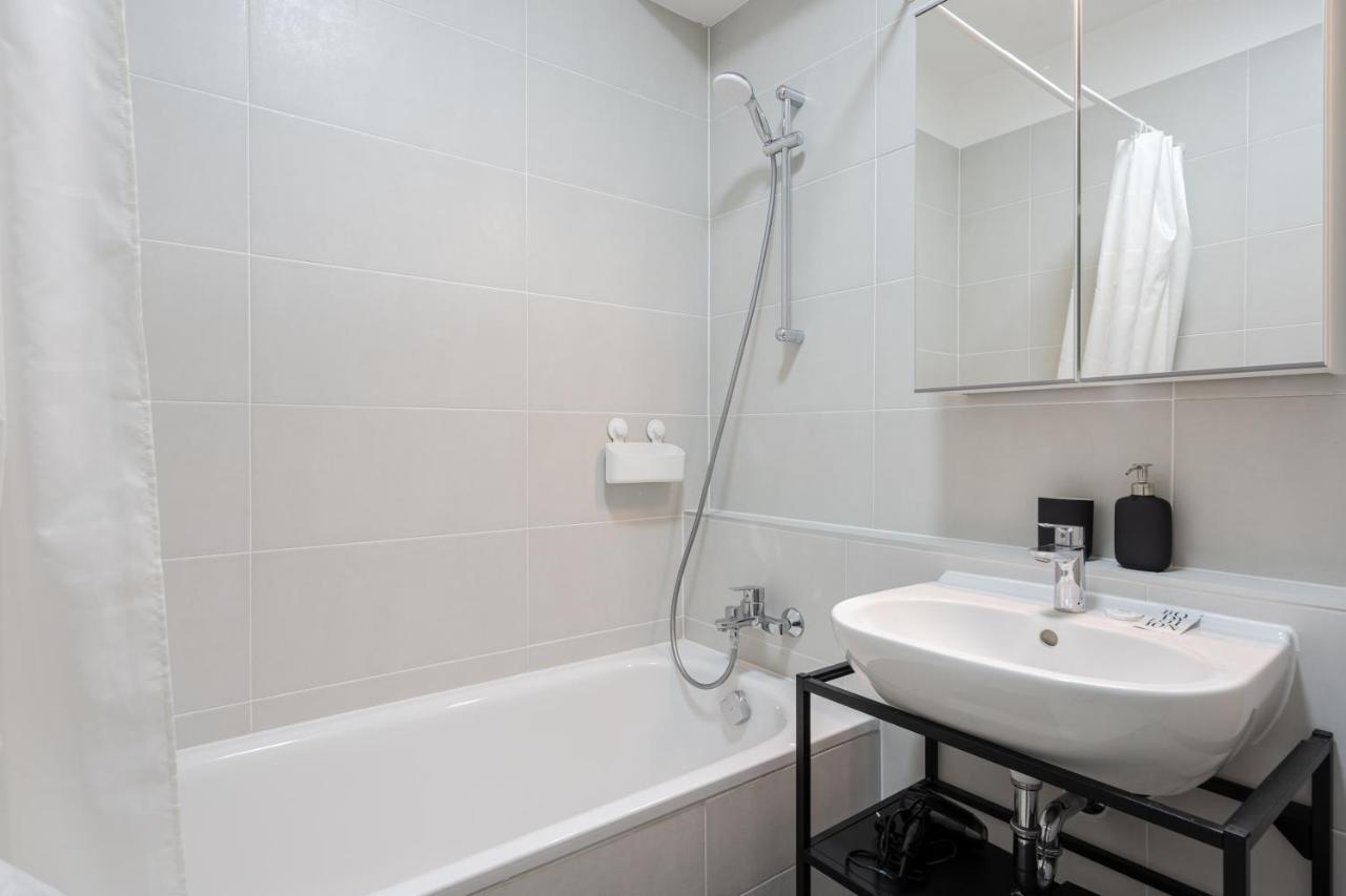 Grand Corvin Studio With Balcony Budapeşte Dış mekan fotoğraf