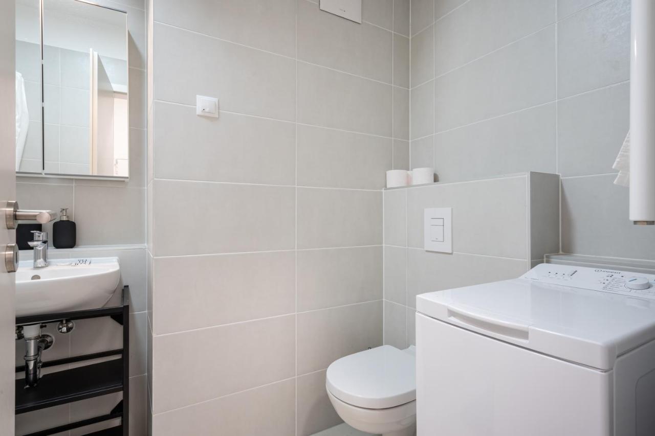 Grand Corvin Studio With Balcony Budapeşte Dış mekan fotoğraf